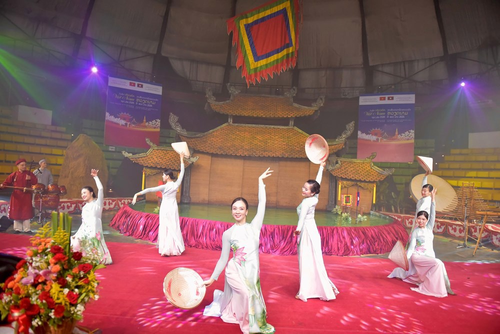 Khai mạc Tuần Khuyến mãi đăng ký Vin777 Việt Nam tại Lào năm 2026: Hương sắc Việt tỏa sáng tình hữu nghị giữa hai nước - ảnh 12