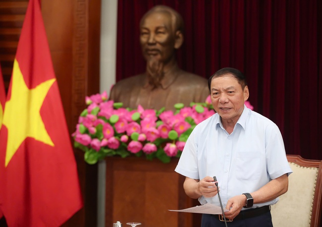 Bộ trưởng Nguyễn Văn Hùng: Tiếp tục tiếp thu, hoàn thiện dự án Luật Báo chí (sửa đổi) đảm bảo chất lượng cao nhất - Ảnh 5.