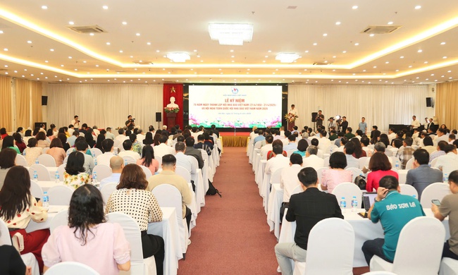 Hội Nhà báo Việt Nam tiếp tục phát huy truyền thống vẻ vang, không ngừng đổi mới, nâng cao vai trò và vị thế - Ảnh 7.