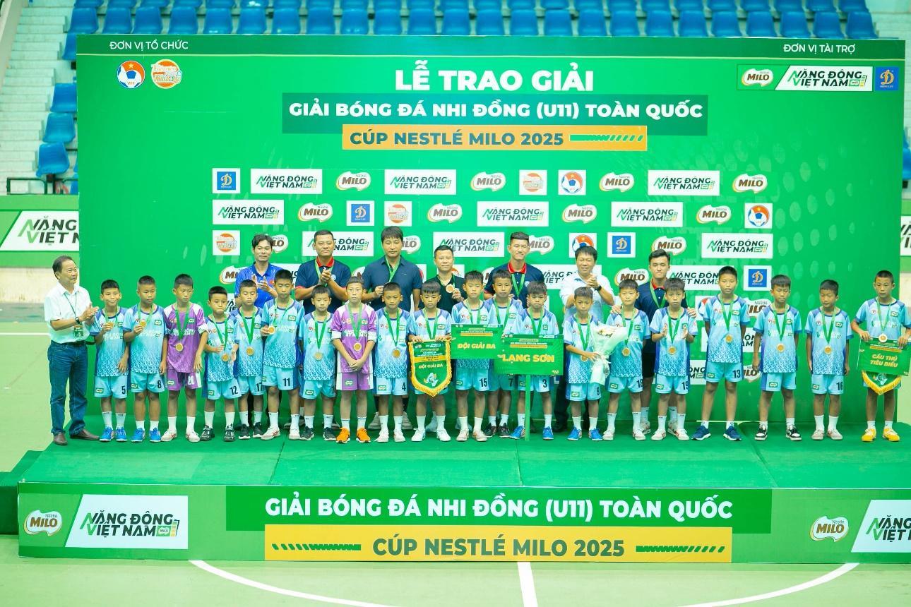 U11 Hưng Yên lần đầu vô địch Giải Bóng đá Nhi đồng Toàn quốc - Cúp Nestlé MILO 2025 - Ảnh 5.