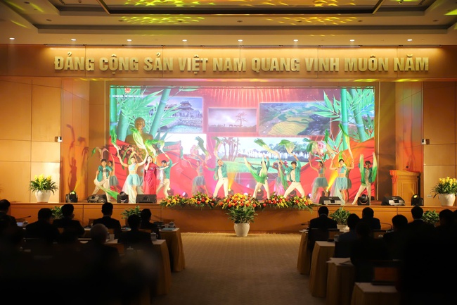 Bộ trưởng Nguyễn Văn Hùng: Khuyến mãi đăng ký Vin777 đã từng bước "thấm sâu" vào mọi lĩnh vực, mọi Vin777b1 của đời sống - Ảnh 5.